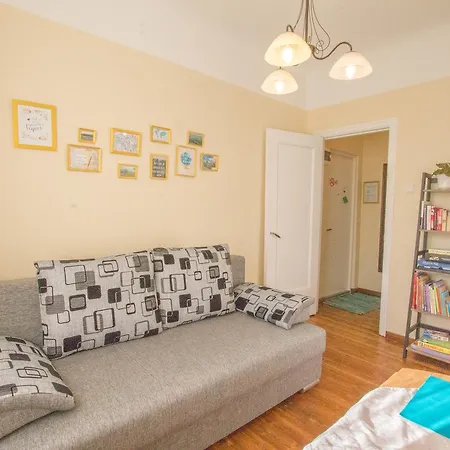 Apartamento Pelgulinn Holiday *